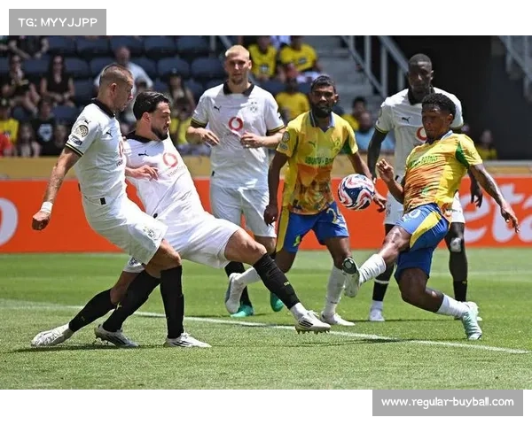 莫科纳誓言全力以赴挑战多特蒙德 世俱杯马梅洛迪日落赛前备战热身 莫科纳誓言全力以赴挑战多特蒙德 世俱杯马梅洛迪日落赛前备战热身